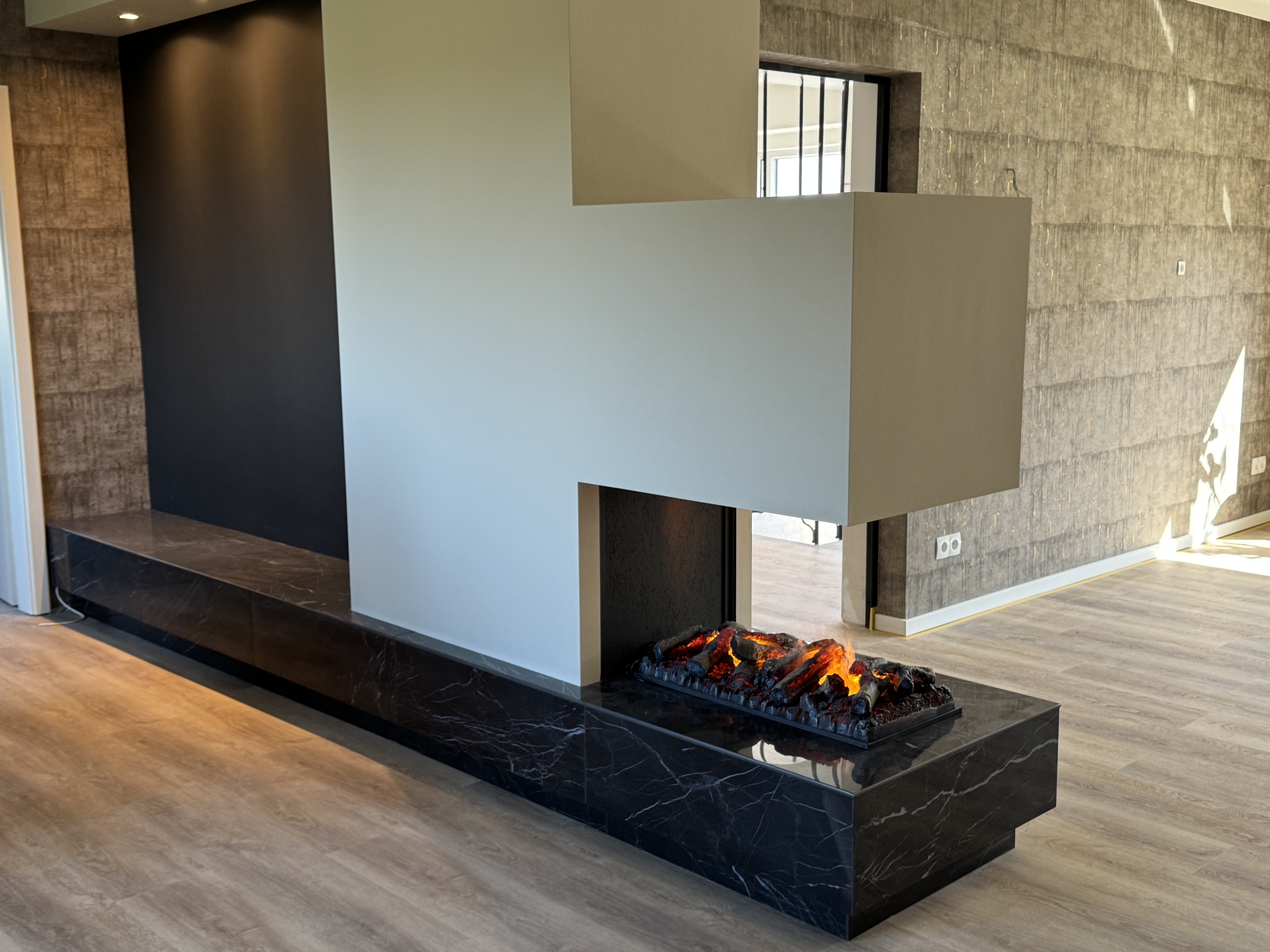 thumbnail content 1 IMG_4418