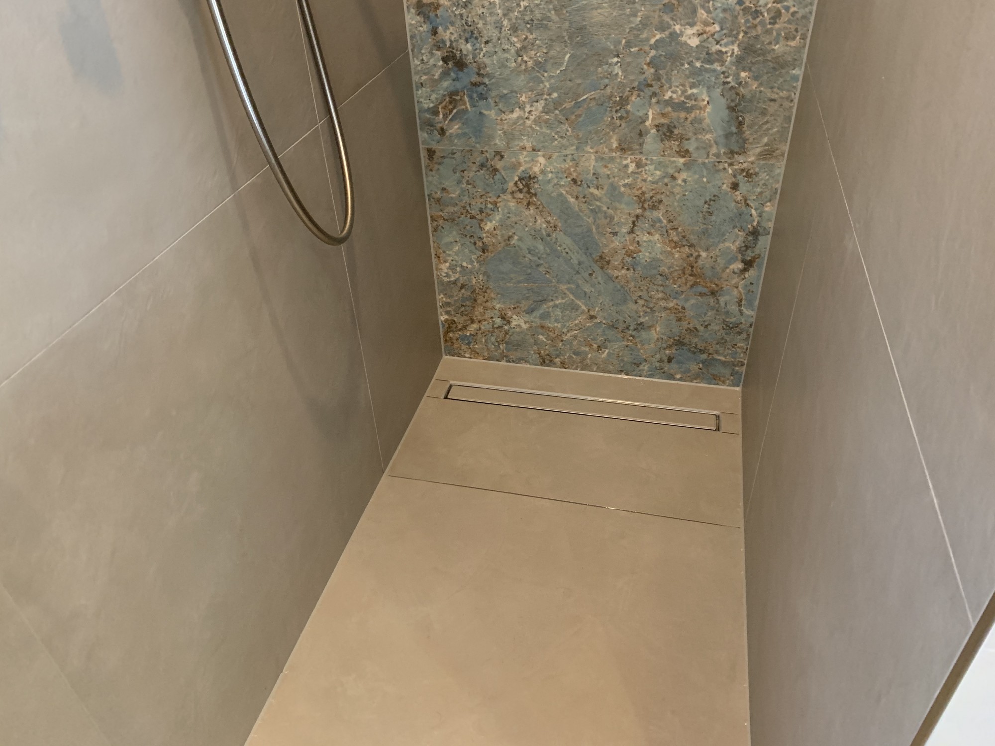 content 06 portfolio rvskranen maatwerkbadmeubels badkamers sheerenberg uwtegelzetters